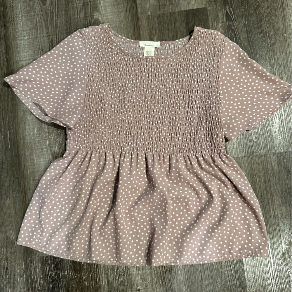 Like new Urban Romantics top